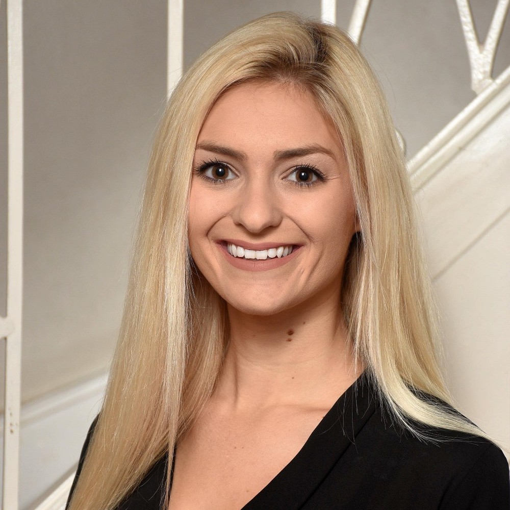 Meet your Posher, Makenna
